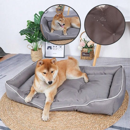 shiba inu couche dans Panier pour chien gris
